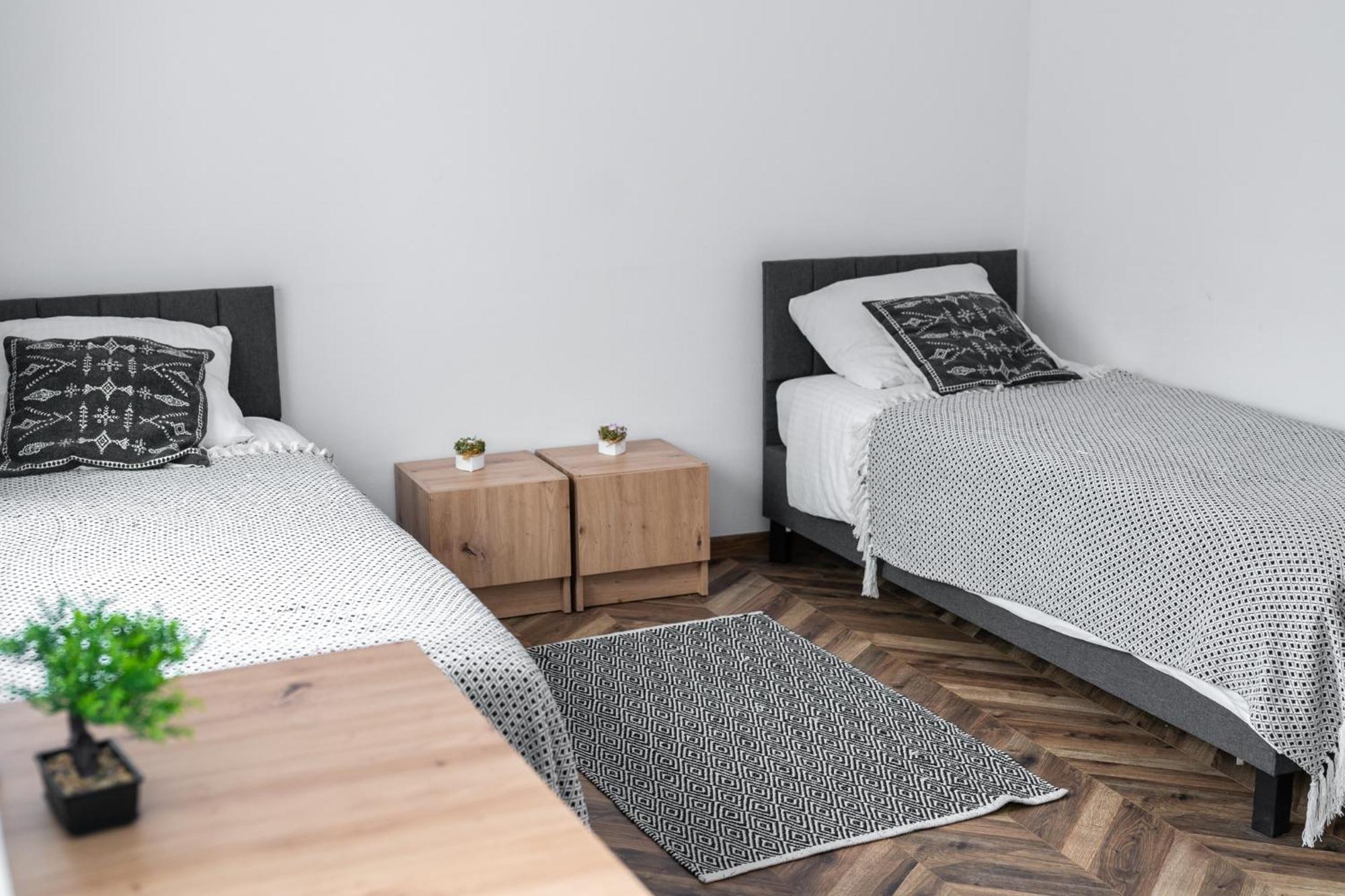Hotel Leśne Ustronie Witnica Esterno foto