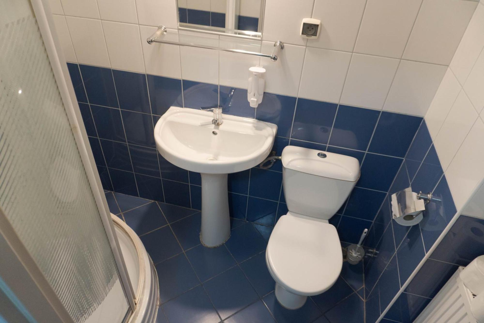 Hotel Leśne Ustronie Witnica Esterno foto